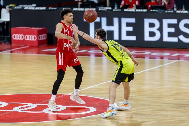 尤其在关键 尤其在关键