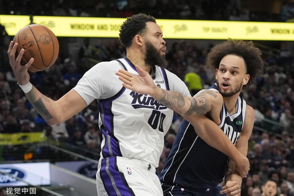 在这个篮球 在这个篮球