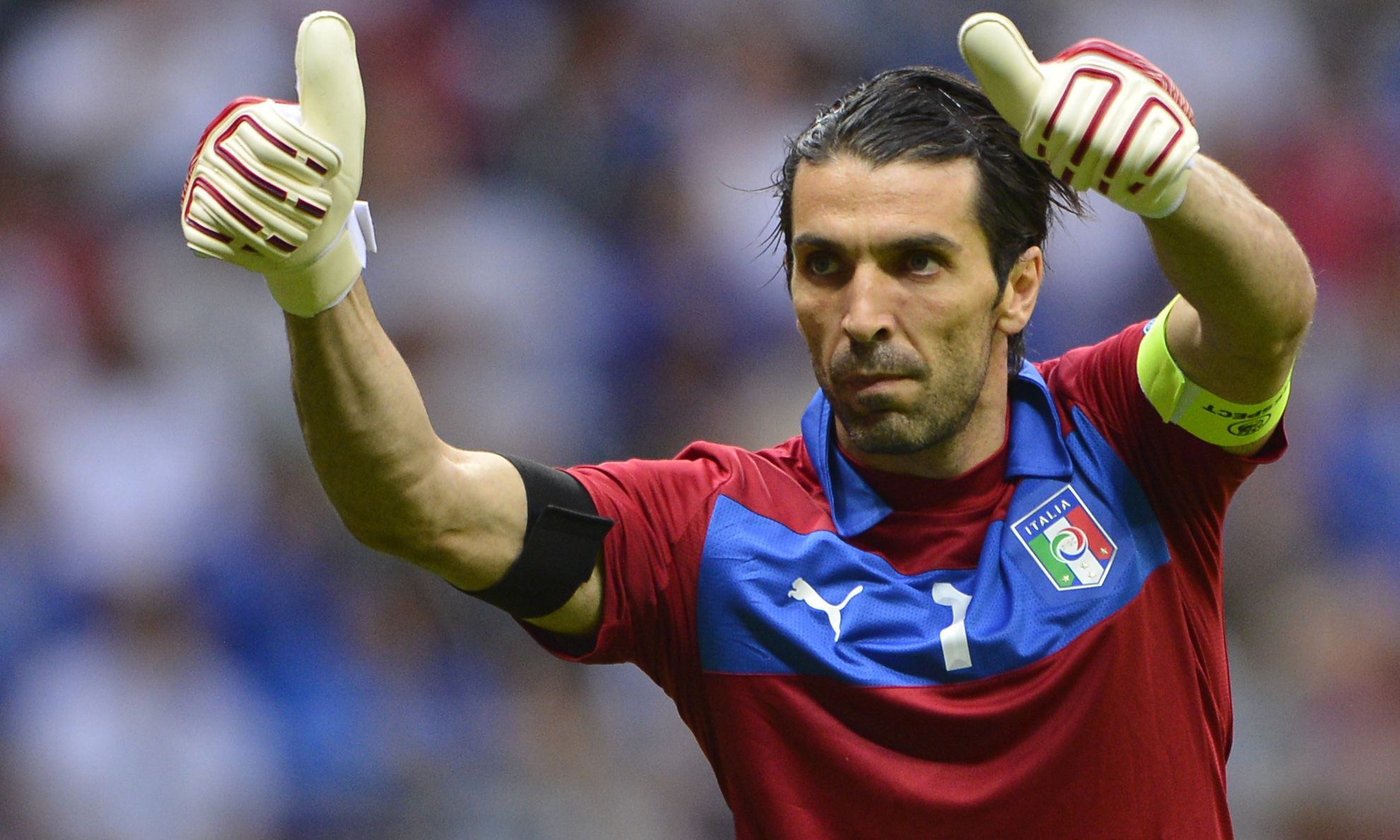 他在决赛中 他在决赛中